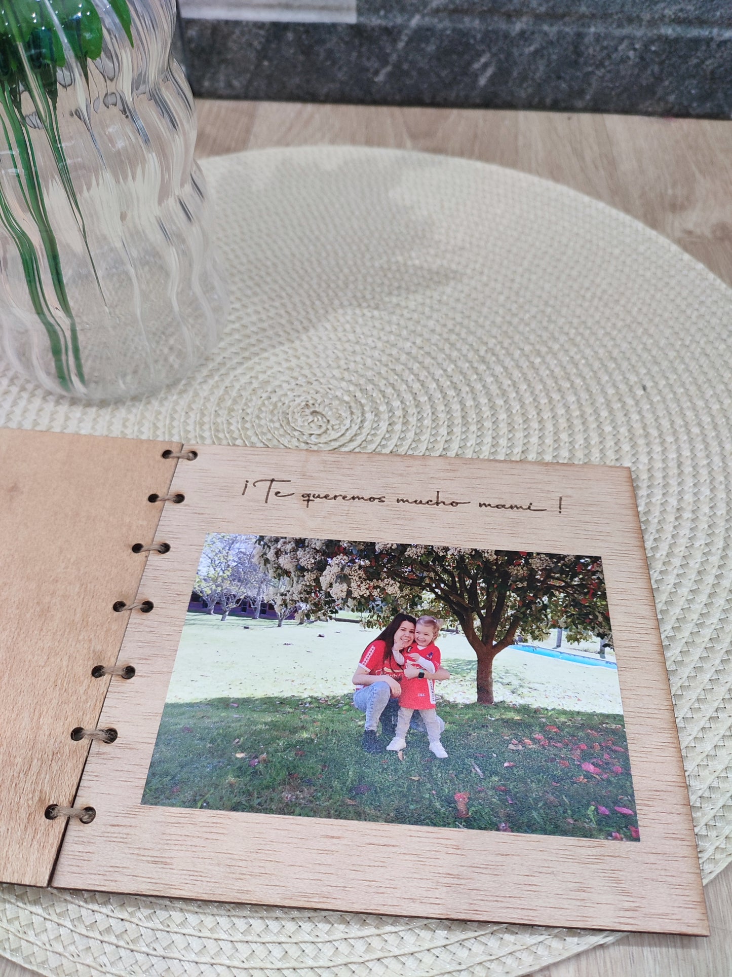 Libro madera