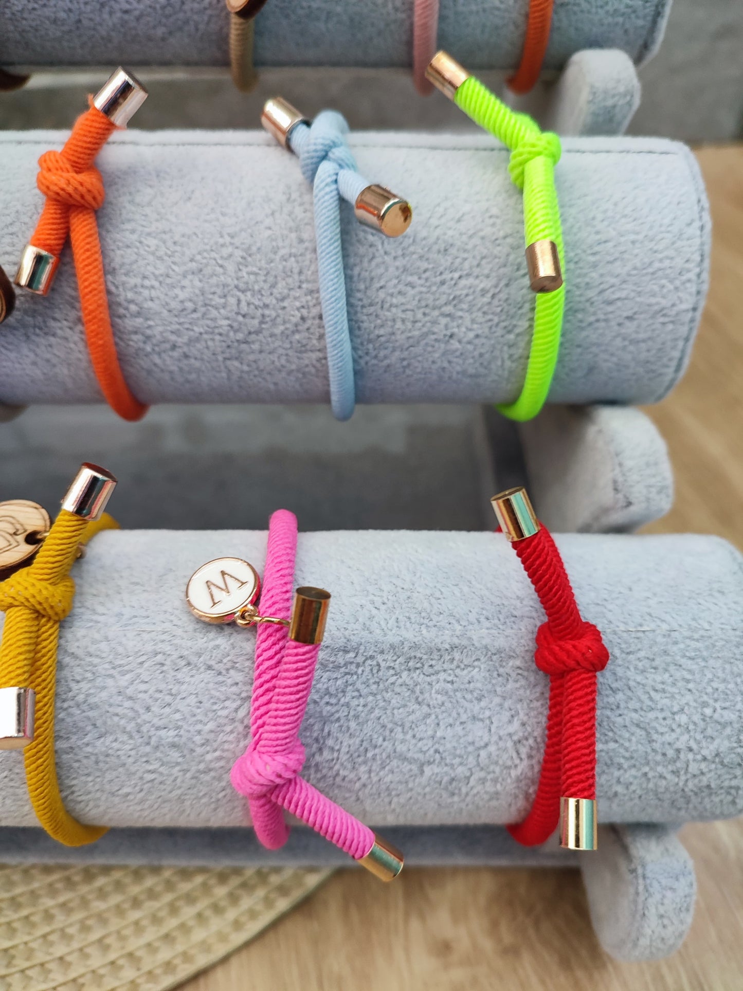 Pulsera solidaria