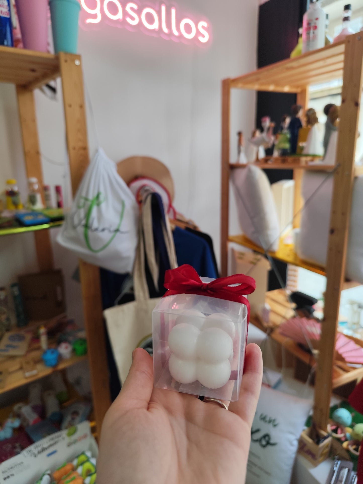 Jabón cubo