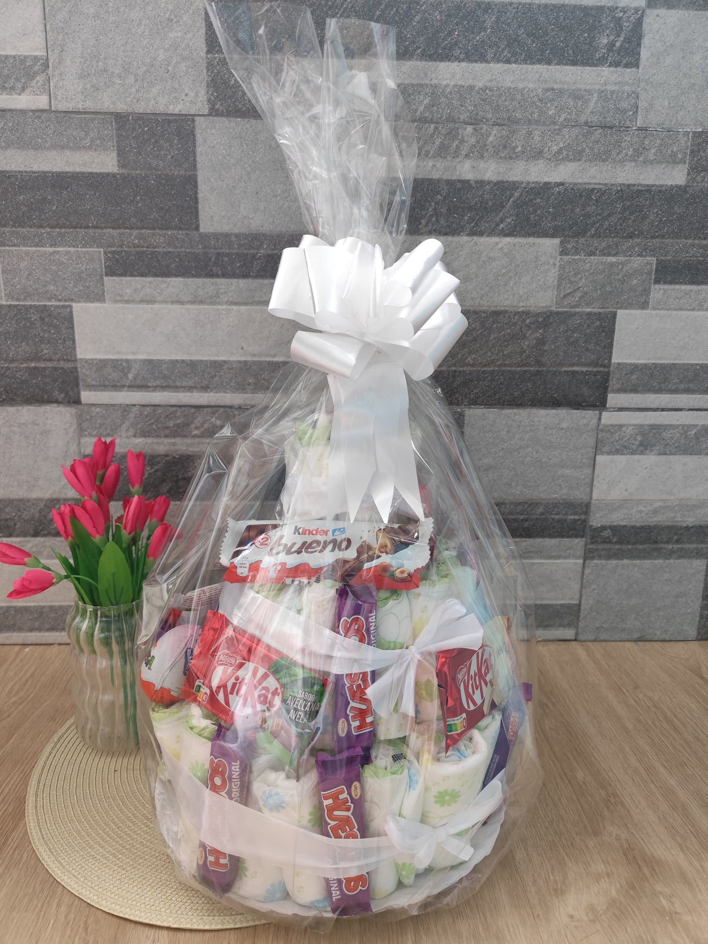 Tarta de pañales y chuches