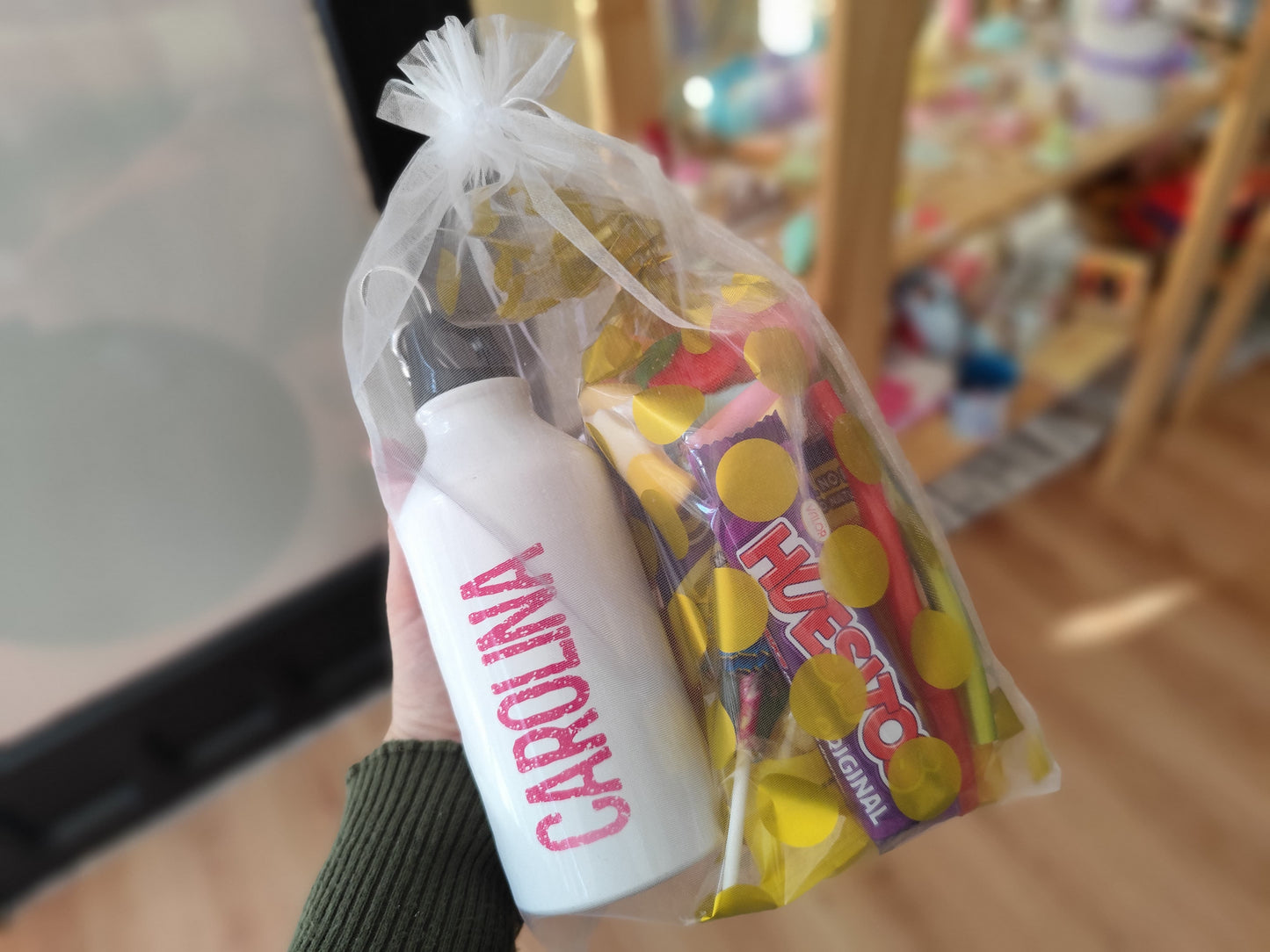 Cantimplora y bolsa de chuches