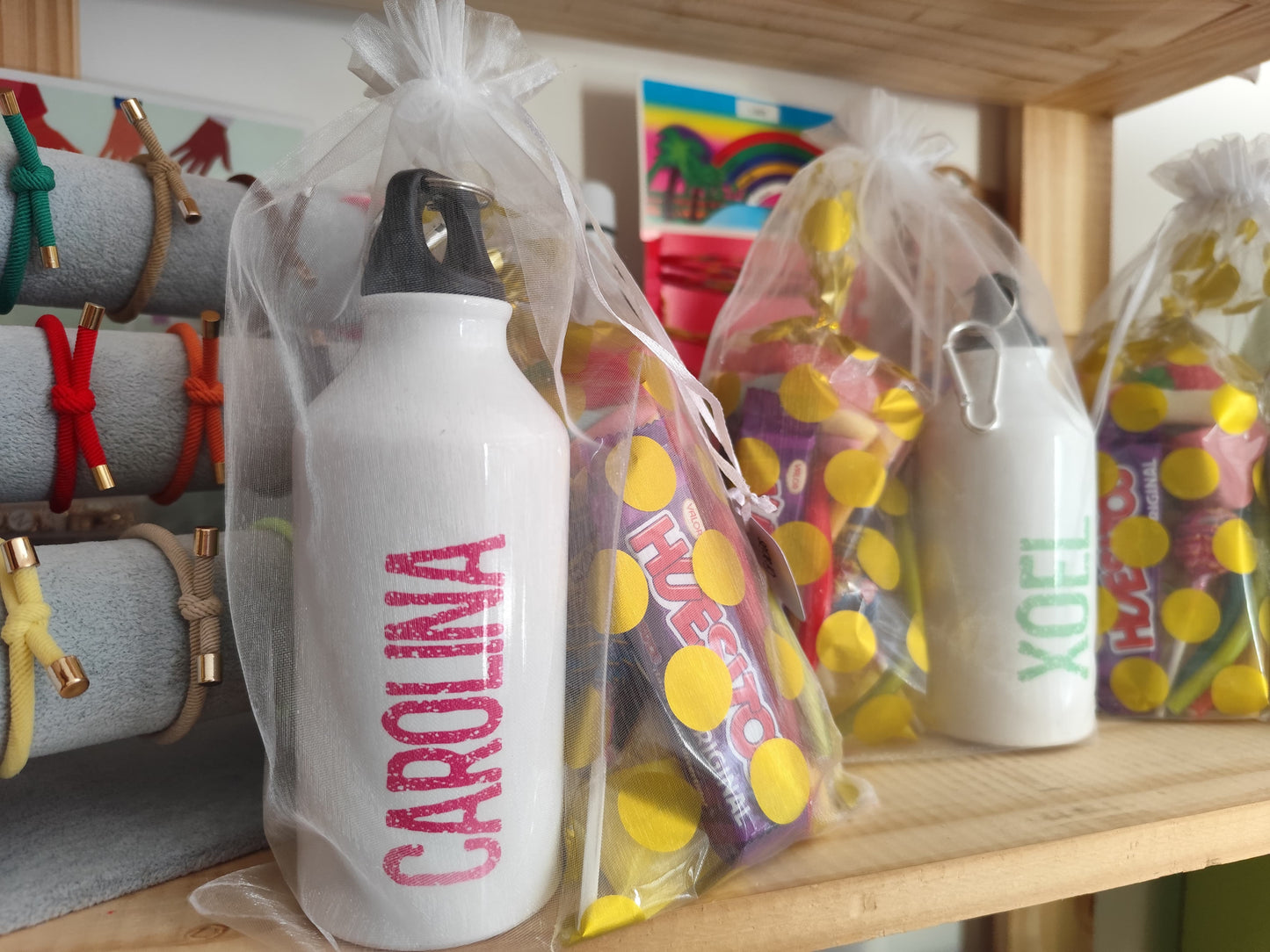 Cantimplora y bolsa de chuches