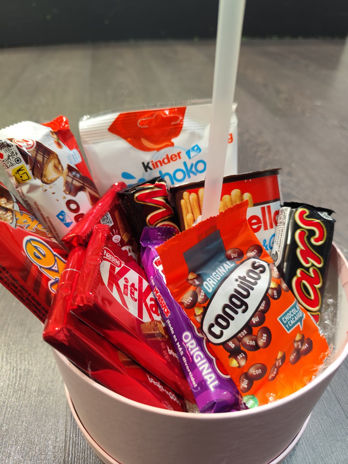 Caja de chuches con globo