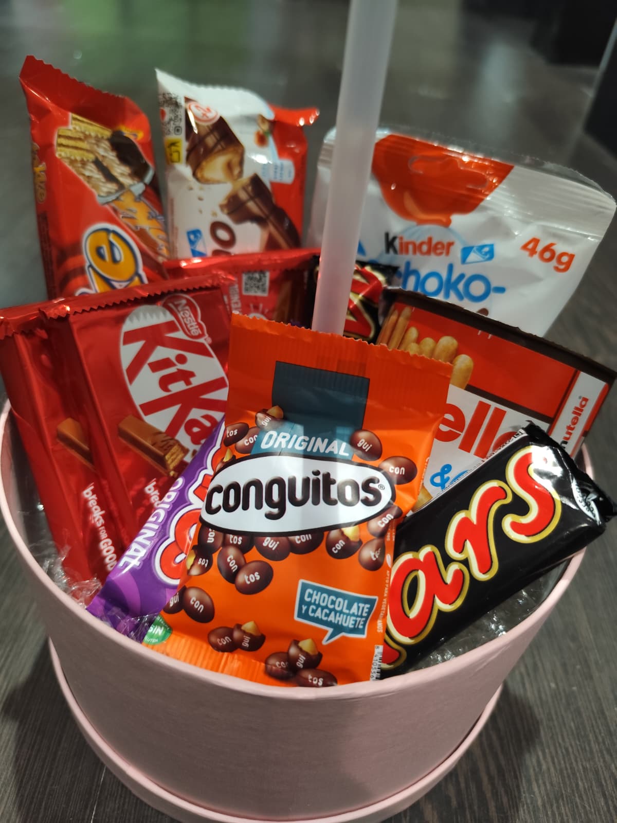 Caja de chuches con globo