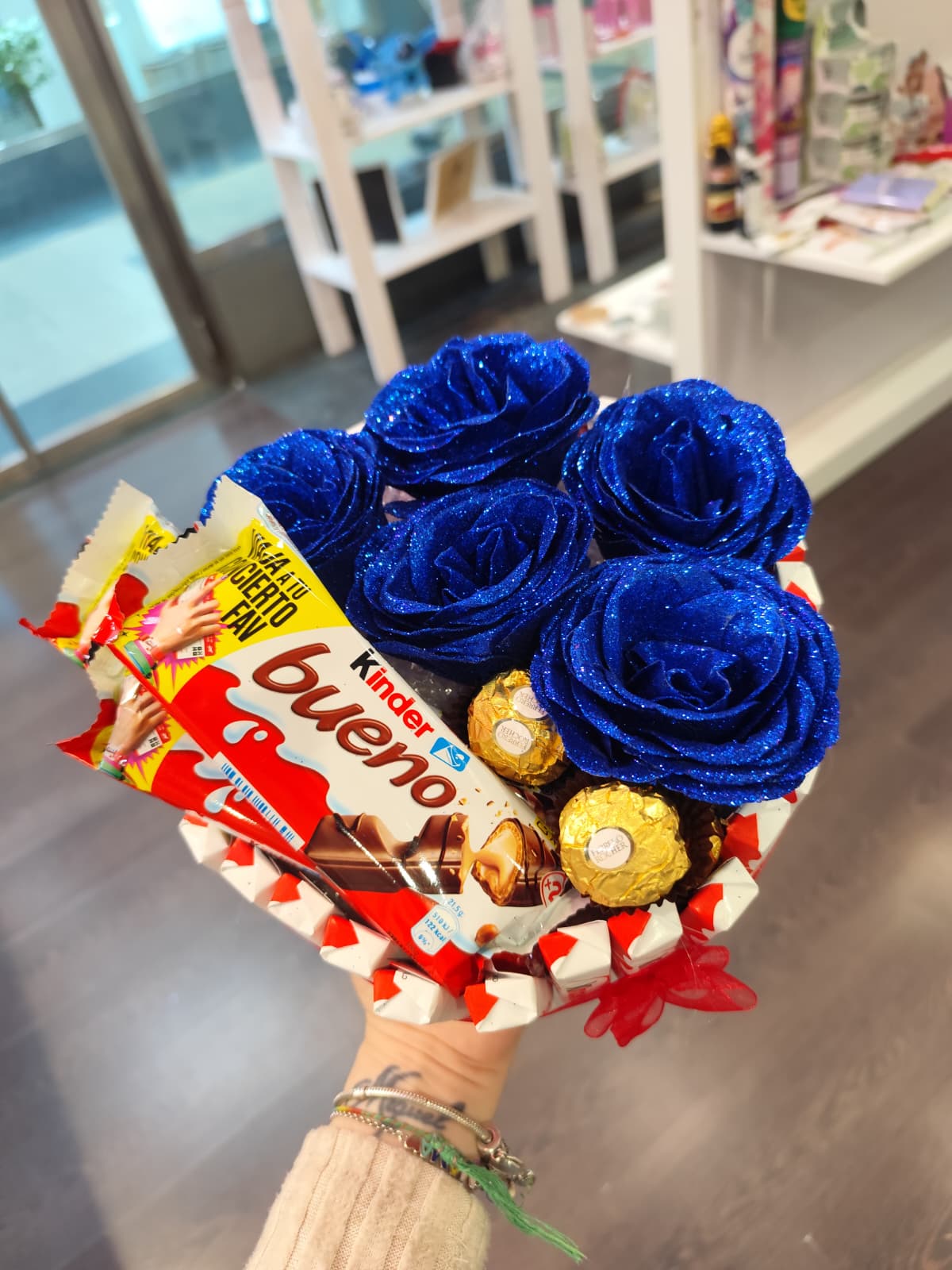 Tarta Kinder y Ferrero Rocher