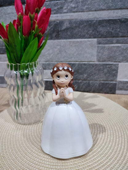 Figura para tarta de comunión de niña con vestido largo y corona de flores