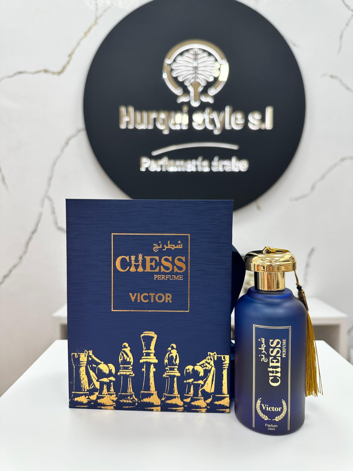 CHESS PERFUME VICTOR