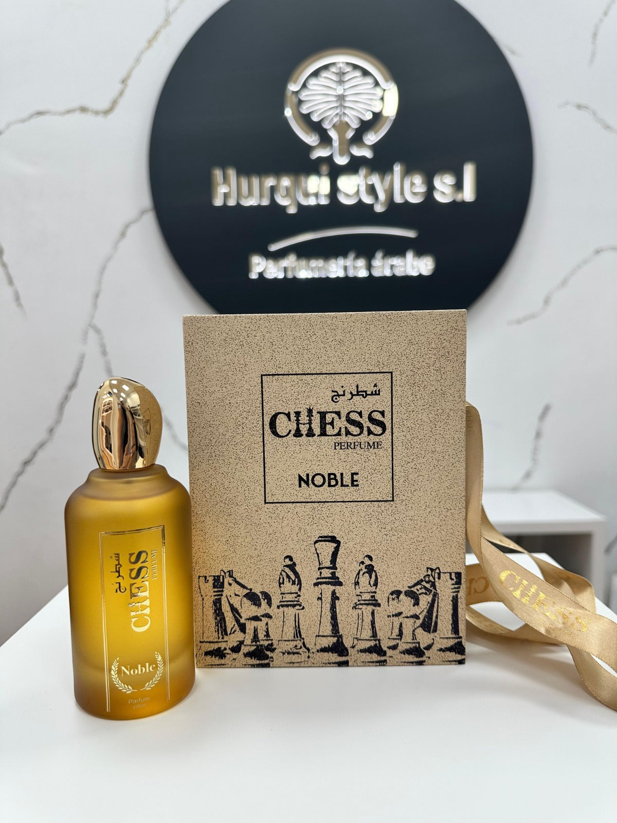 CHESS PERFUME NOBLE