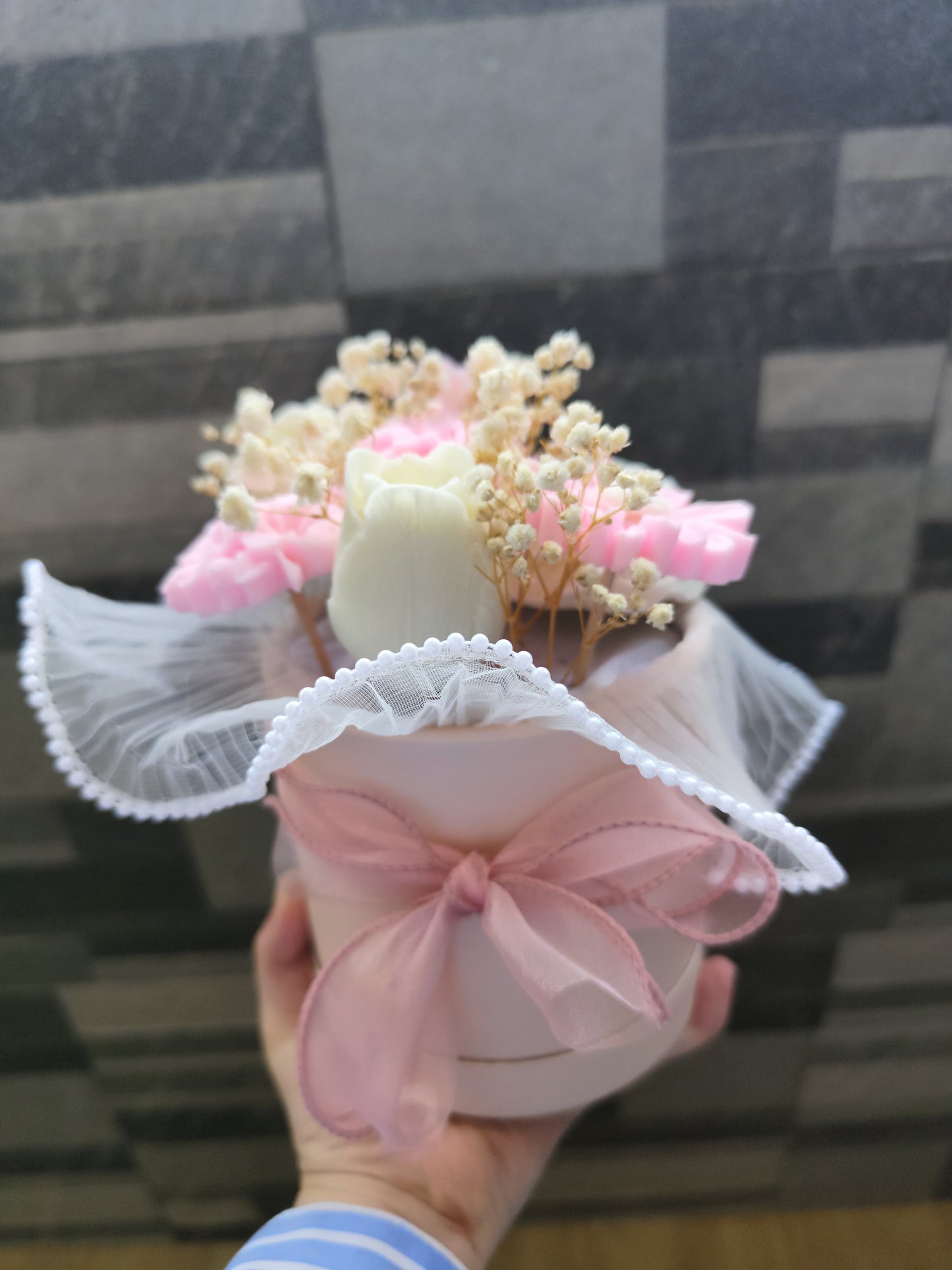 Ramo de flores de jabón rosa