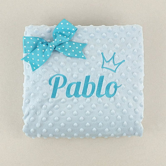 Manta personalizada con nombre, dibujo y lazo